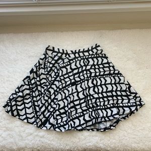 Patterned skirt